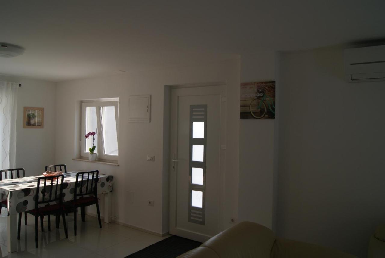 Zagar Apartment 波雷奇 外观 照片