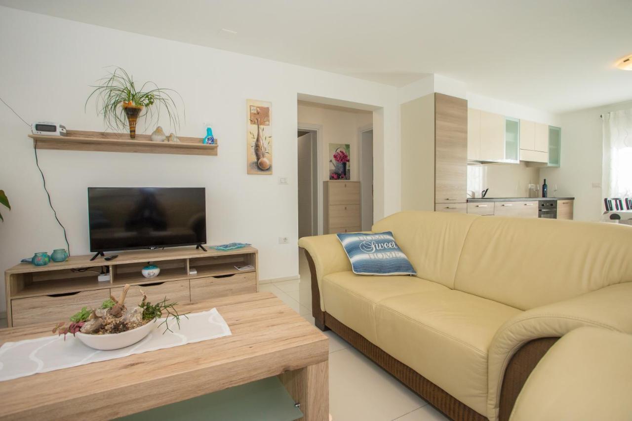 Zagar Apartment 波雷奇 外观 照片